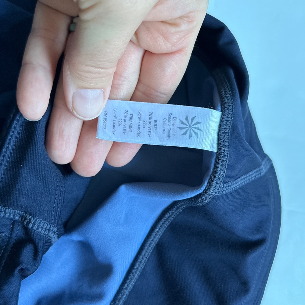 ATHLETA Pants Camo Capri Sonar Leggings Blue - Picture 6 of 7